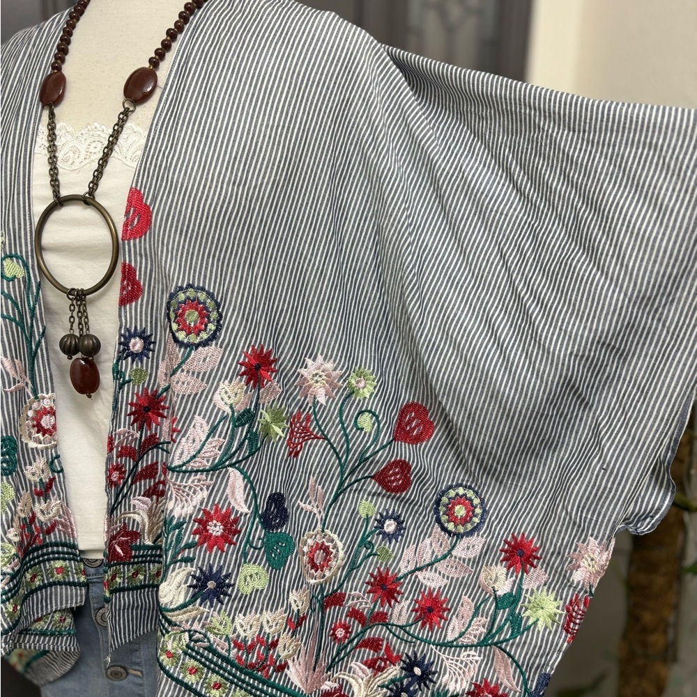 Francesca’s Striped Multi Colored Embroidered Flo… - image 2